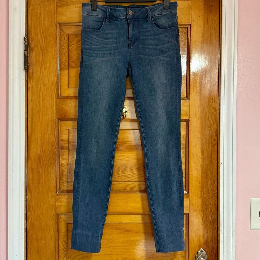 J Brand Stockholm Medium Wash Blue Denim Skinny Jeans Size 26 Women’s